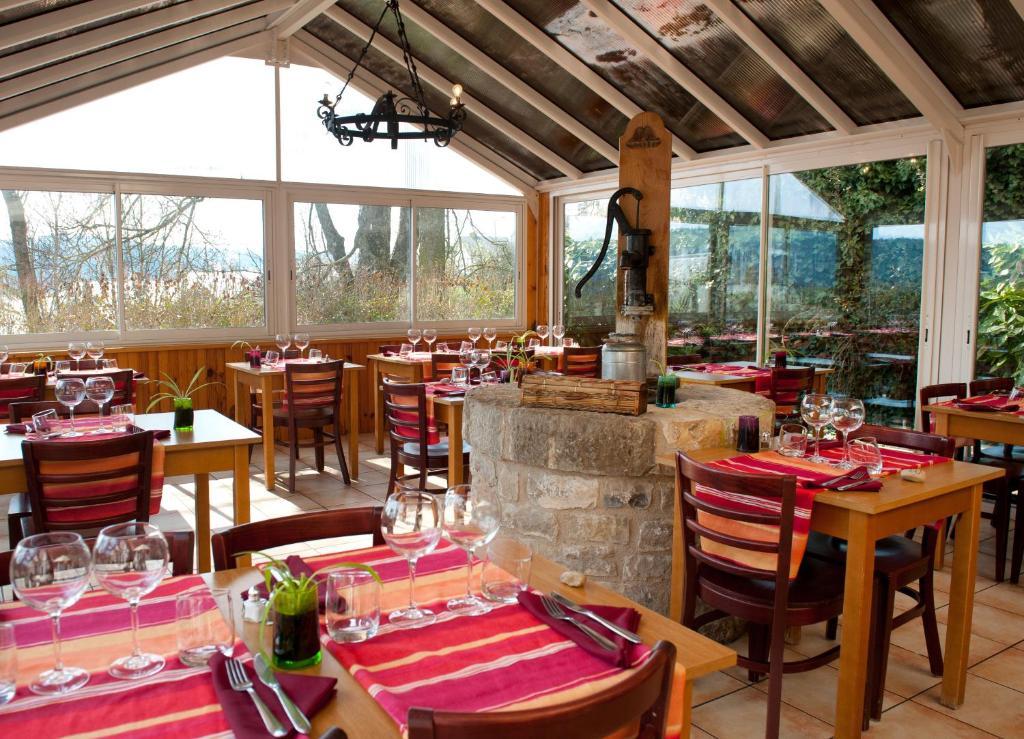Citotel Hotel Le Commerce Sévérac-le-Château Kültér fotó